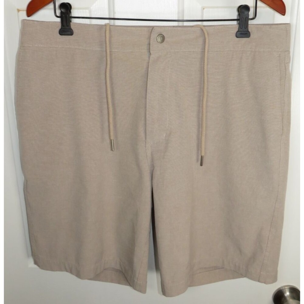 Reyn Spooner Aloha Shorts Mens 34 Beige Stretch Performance Casual 9" Inseam